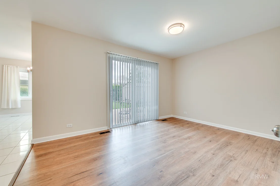 Photo of 691 Westmere Road