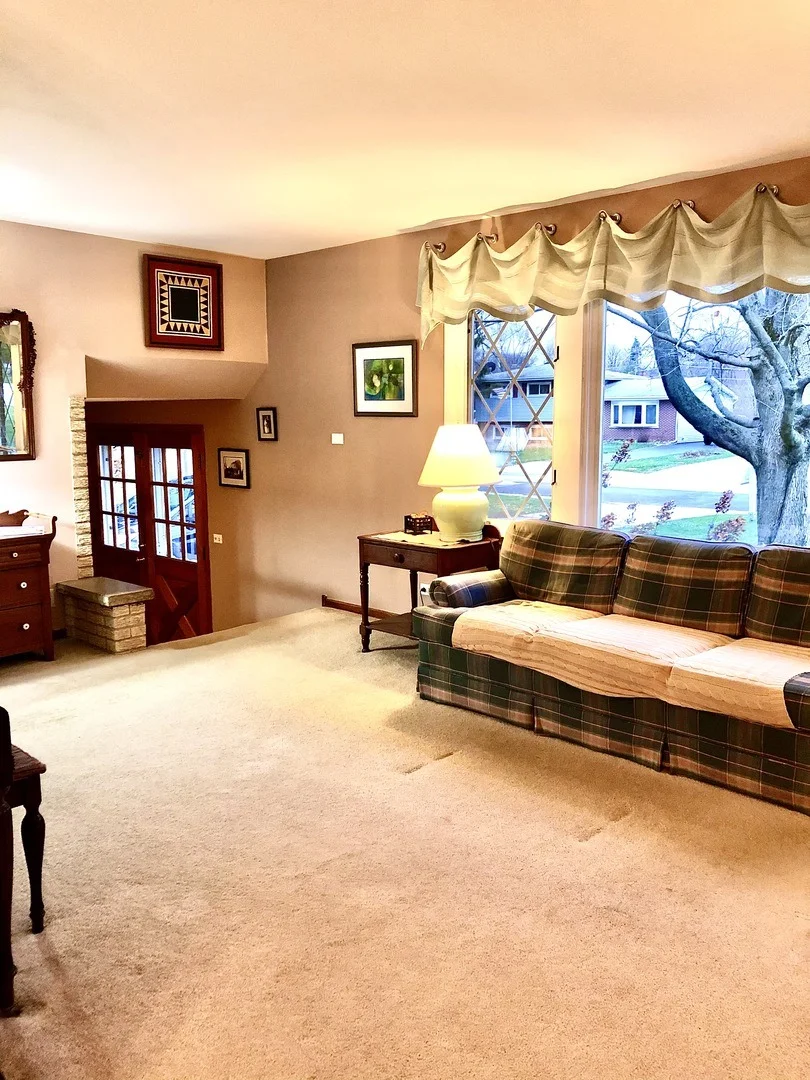 Photo of 447 Tennyson Road