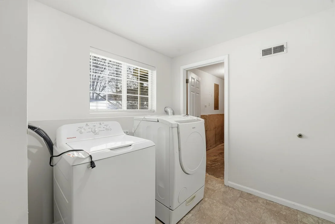 Photo of 171 Monarch Drive