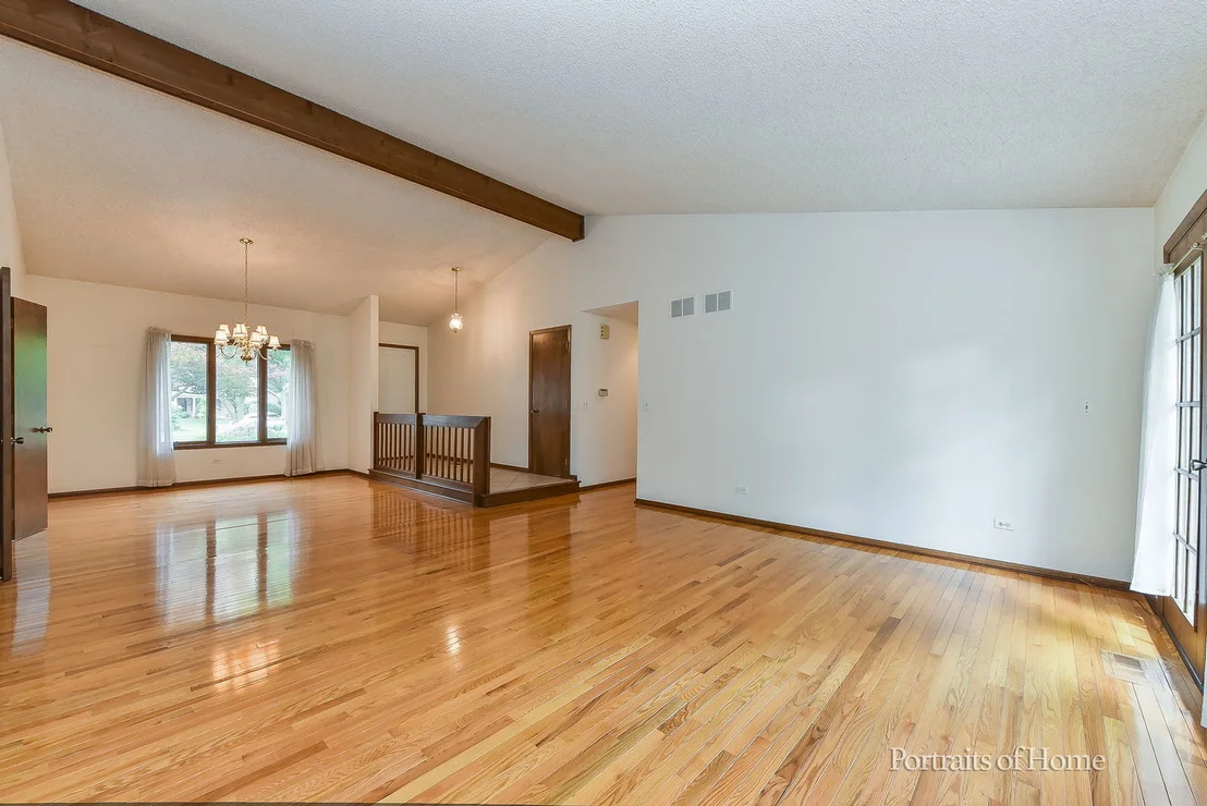 Photo of 674 Honeysuckle Drive