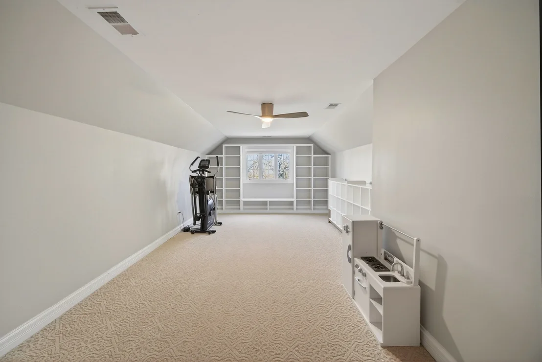 Photo of 70 Forest Avenue