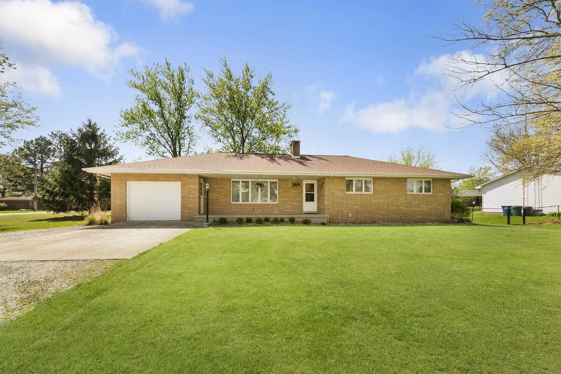 Photo of 201 Cedar Lane
