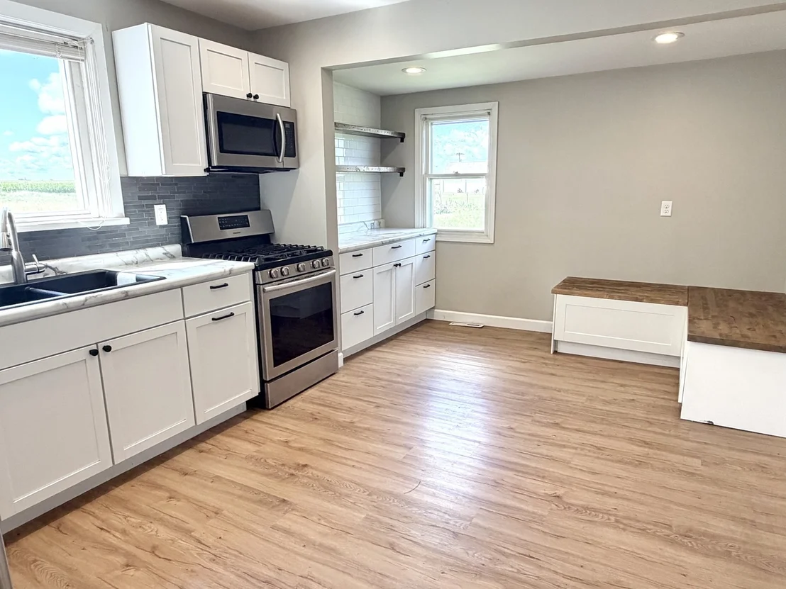 Photo of 82 N 23rd Road