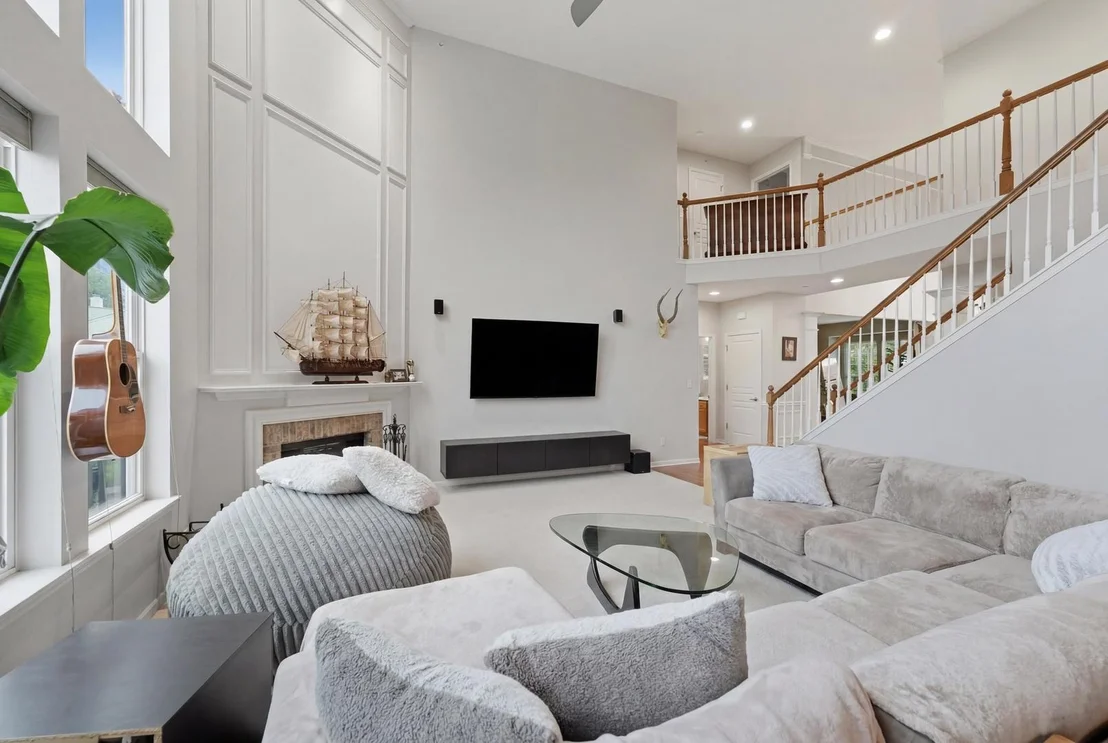 Photo of 906 Blue Ridge Drive