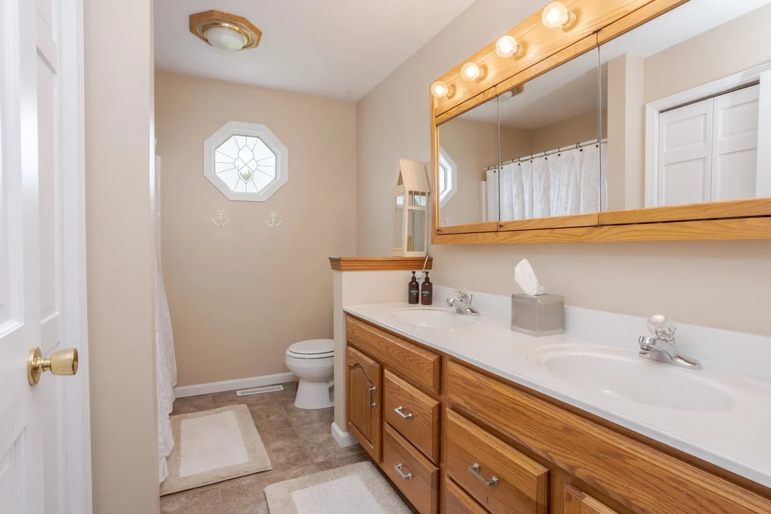 Photo of 38 Bandecon Way