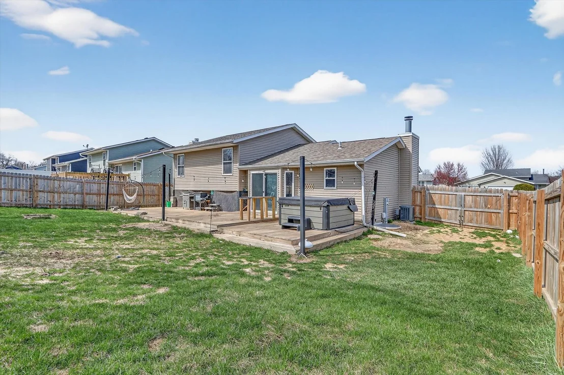 Photo of 2683 Bluffside Drive