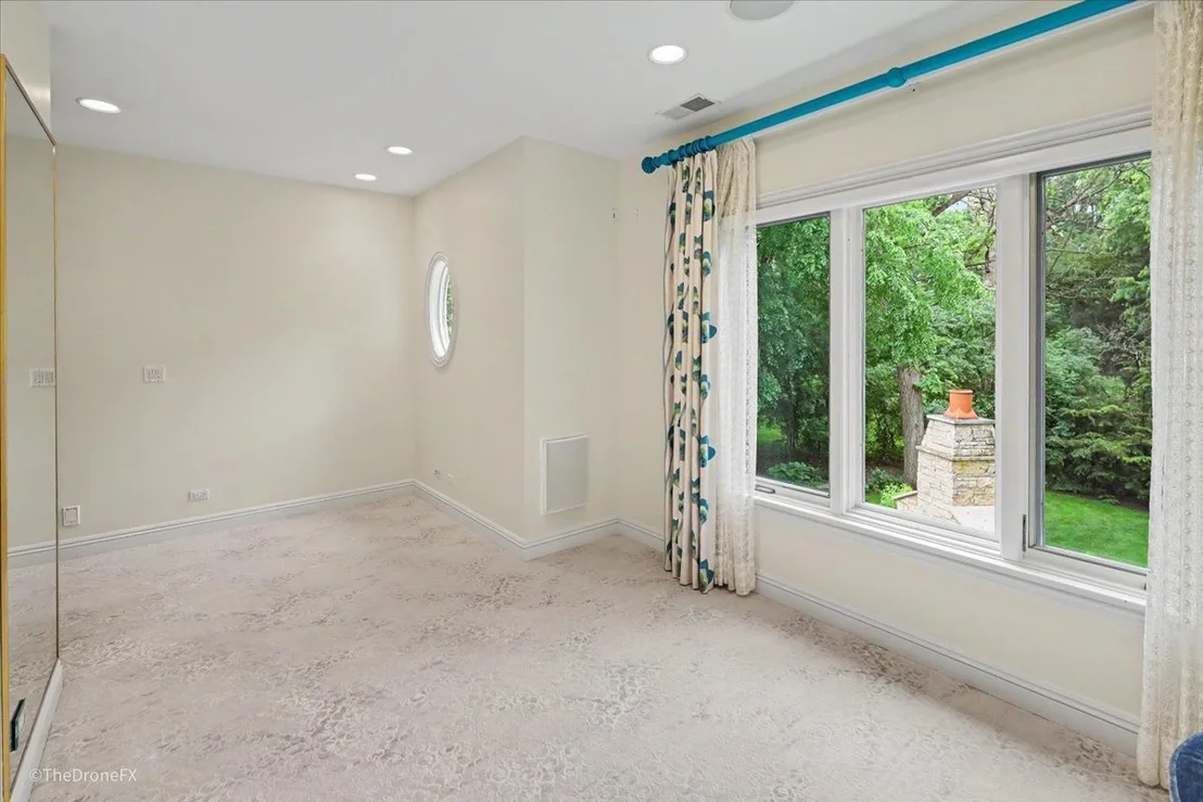 Photo of 12 Carlisle Drive