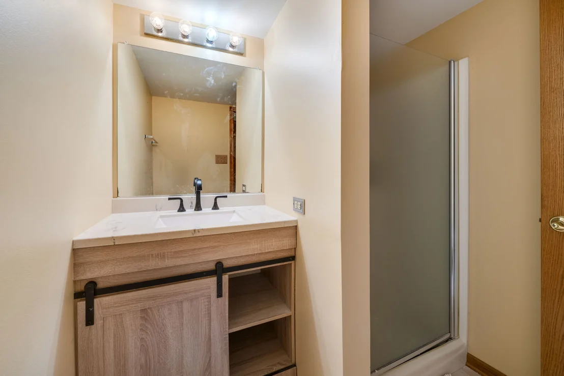 Photo of 13902 S Cambridge Circle