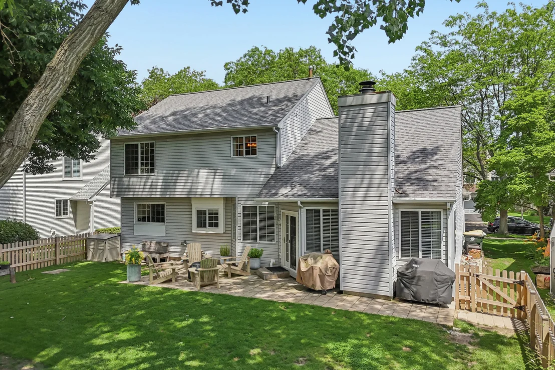 Photo of 1108 Talbot Lane