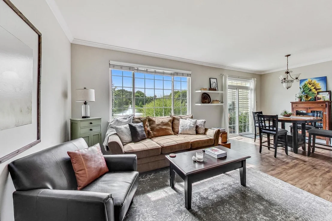 Photo of 612 Arbor Circle
