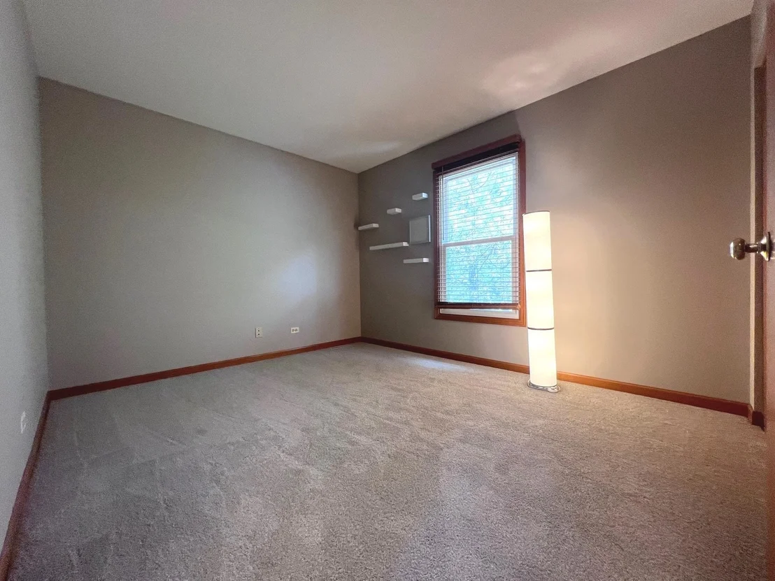 Photo of 340 Greenview Drive
