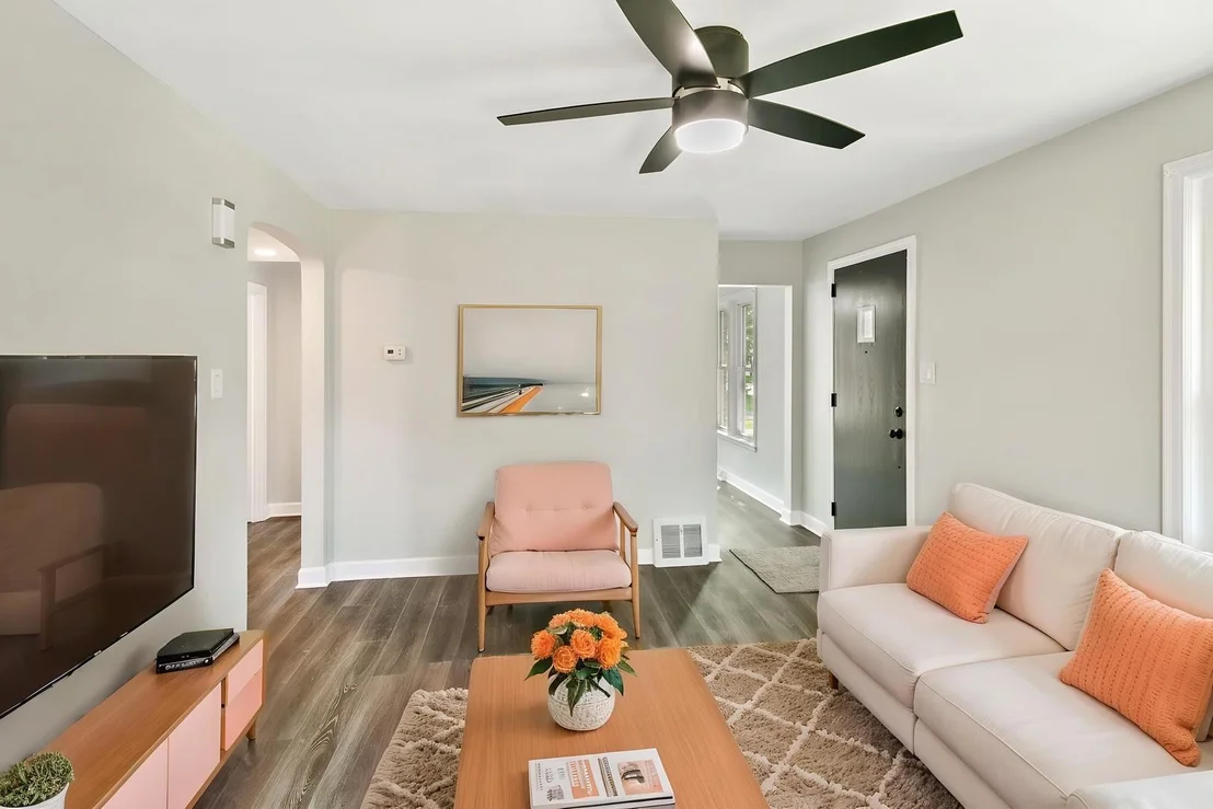 Photo of 9516 Jackson Avenue