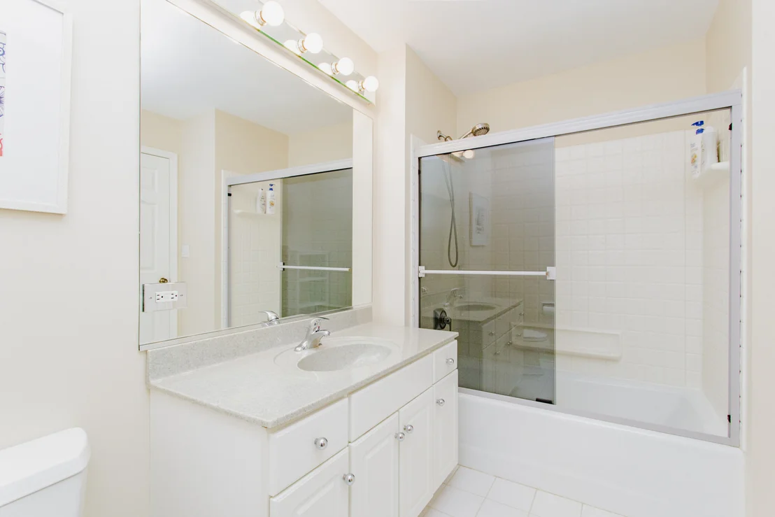 Photo of 814 Dunhill Drive