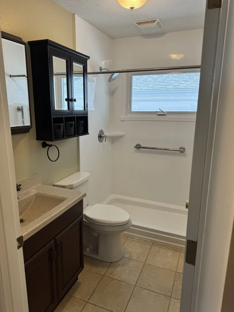 Photo of 219 River Drive