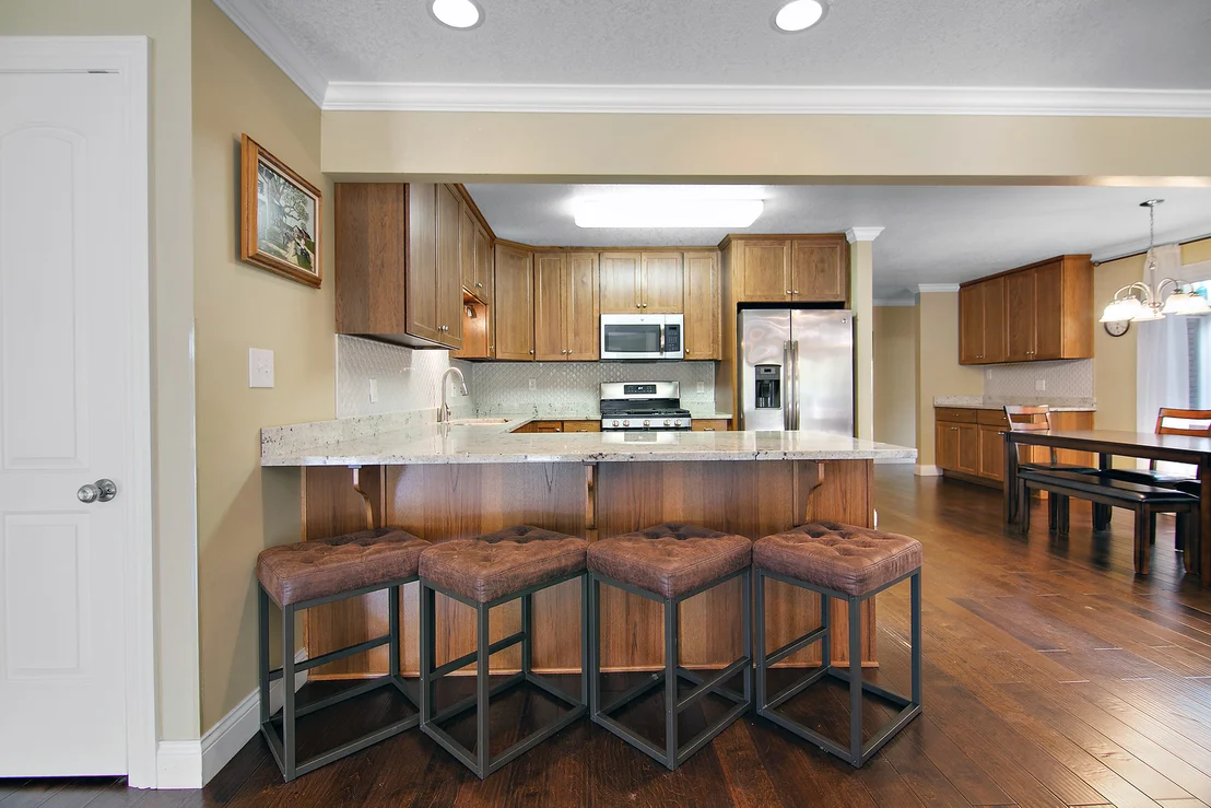 Photo of 1305 OAKTREE Lane