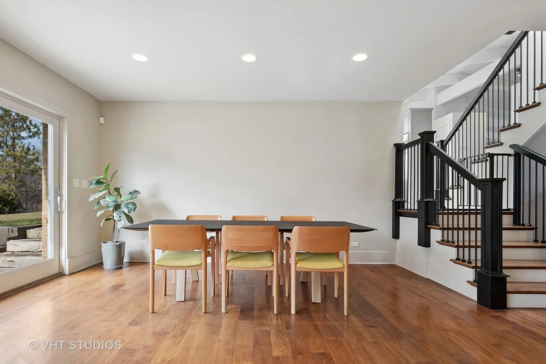 Photo of 1020 Edgebrook Lane