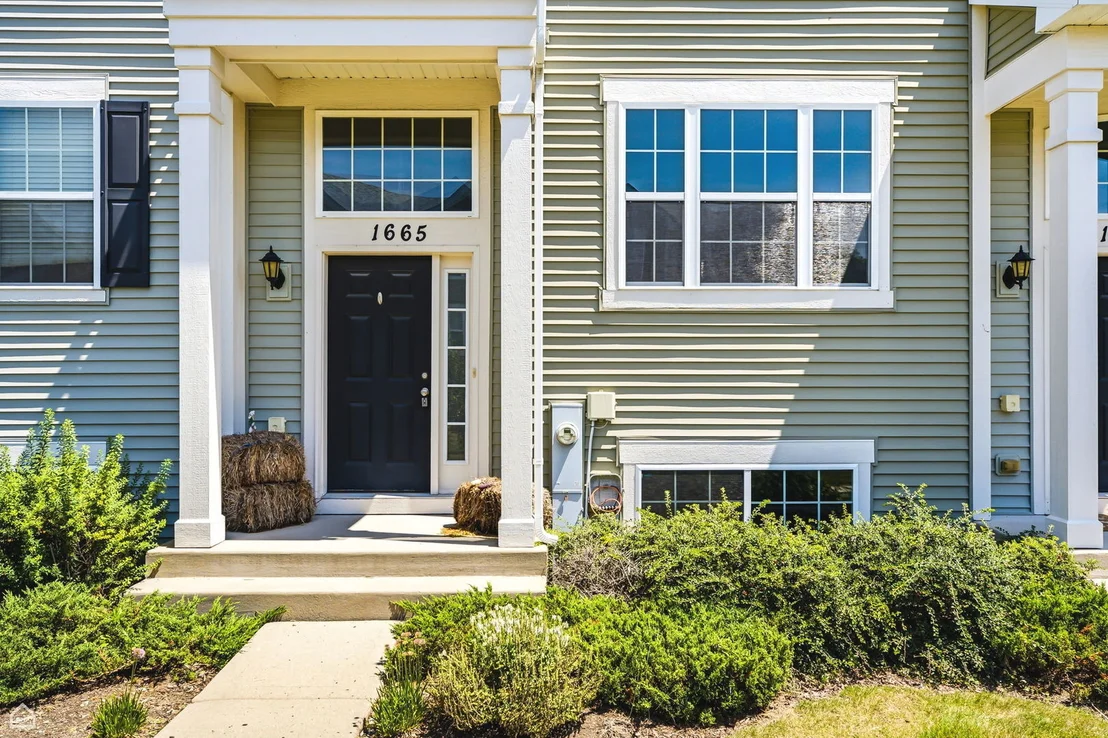 Photo of 1665 Windward Drive