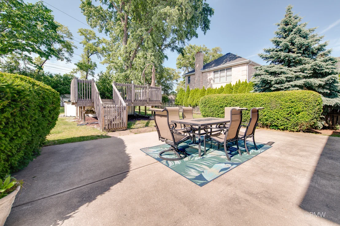 Photo of 1216 W Grove Street