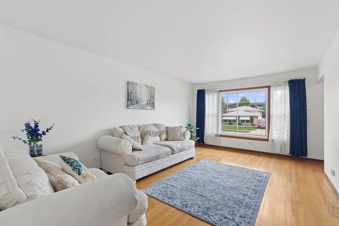 Photo of 14640 MEMORIAL Drive