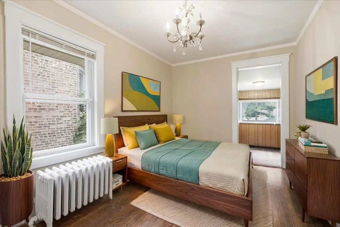 Photo of 1527 W JUNEWAY Terrace