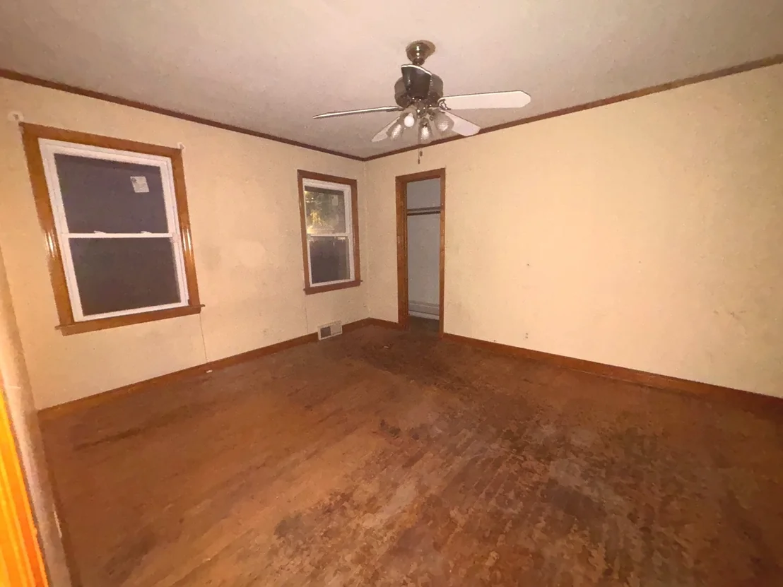 Photo of 2320 W 101st Street