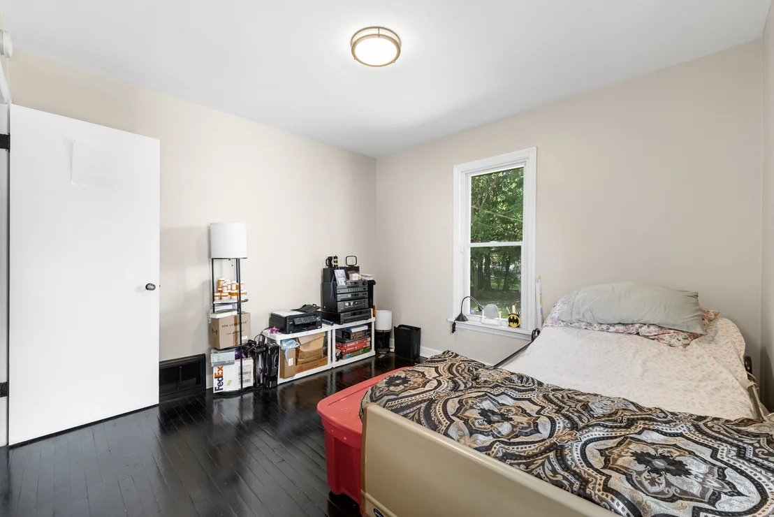 Photo of 16962 Page Avenue
