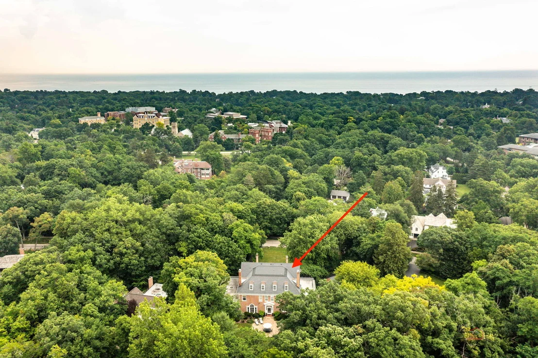 Photo of 400 Washington Road