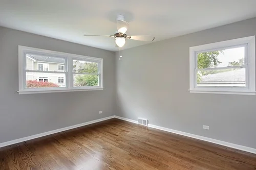 Photo of 922 Brookside Lane