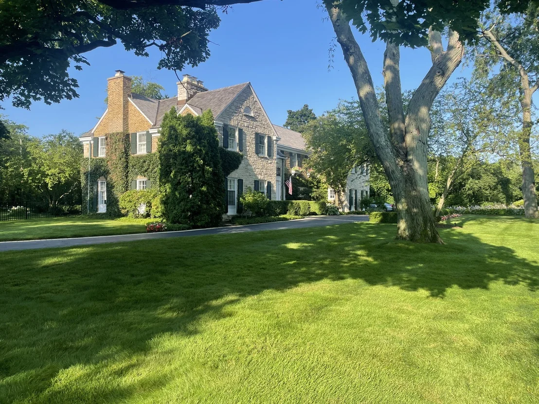 Photo of 965 Castlegate Court