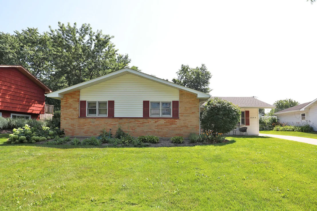 Photo of 2055 Shepard Road