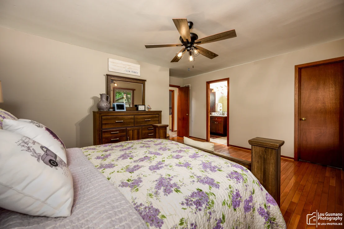 Photo of 1525 WEDGEFIELD Circle