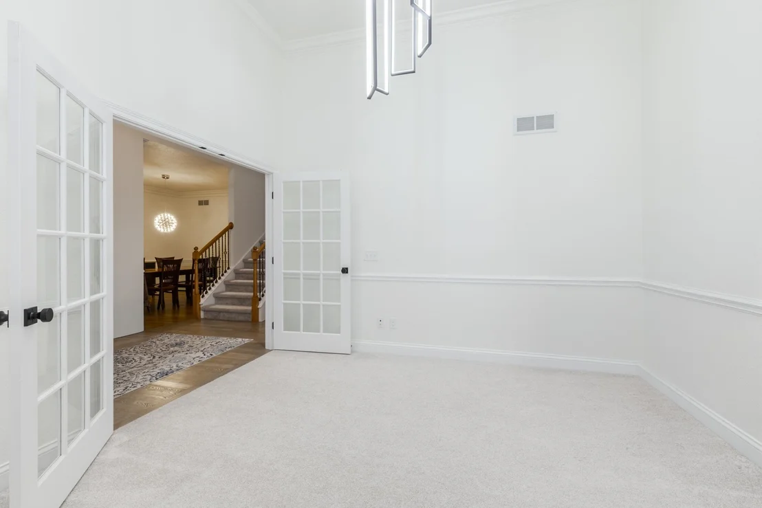 Photo of 980 Balsam Road