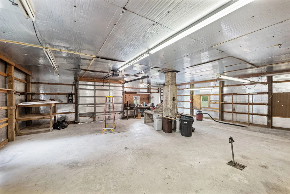 Photo of 414 Gilliland Road