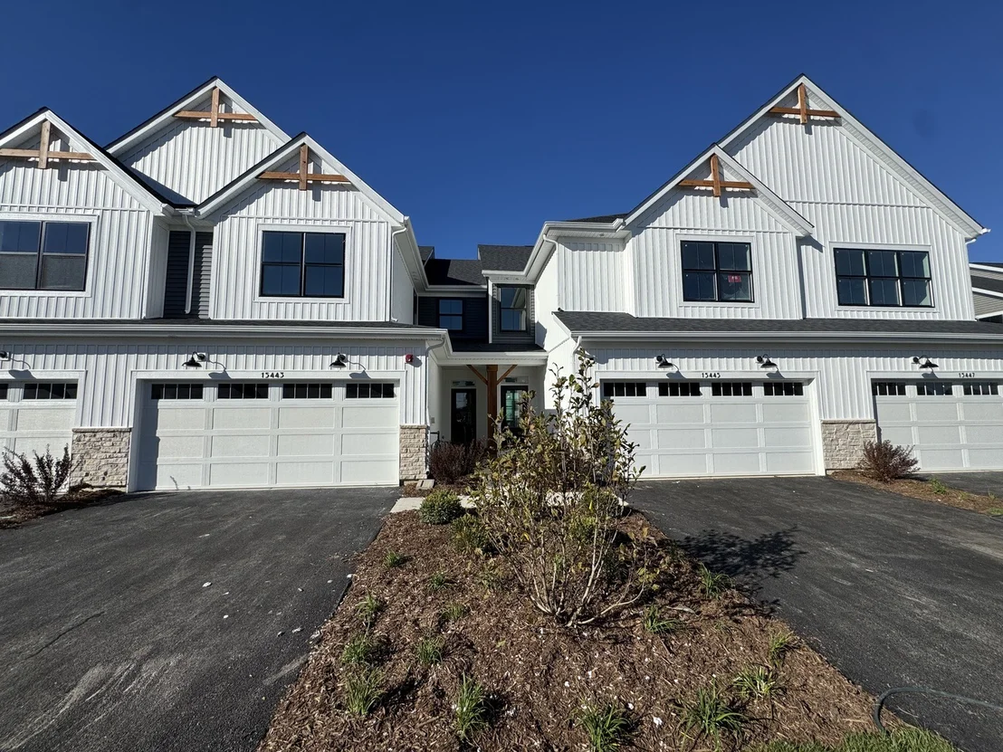 Photo of 15443 W Amelia Circle