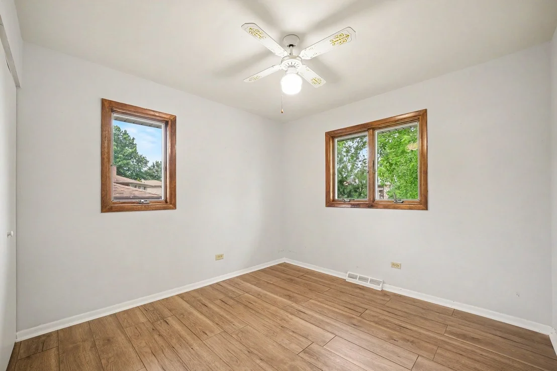 Photo of 15217 Pine Drive