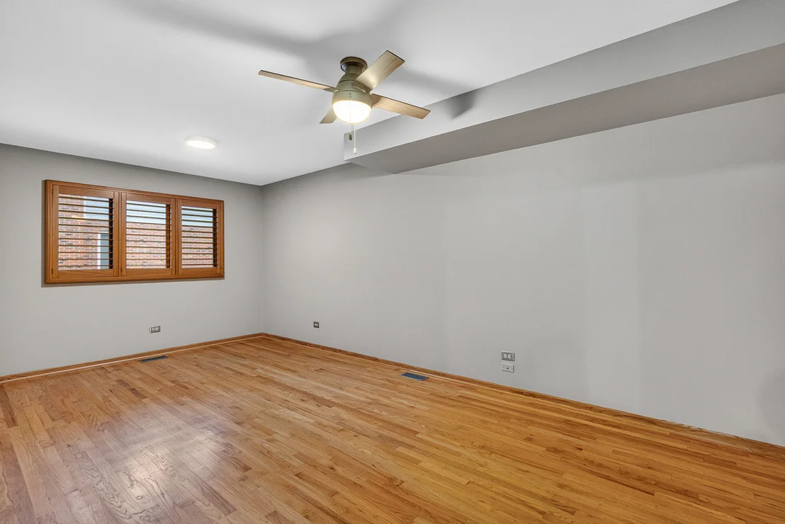 Photo of 19902 Green Meadows Parkway