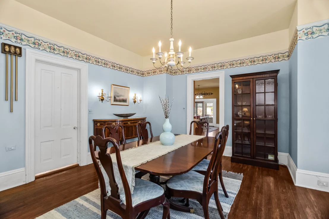 Photo of 2315 Park Place