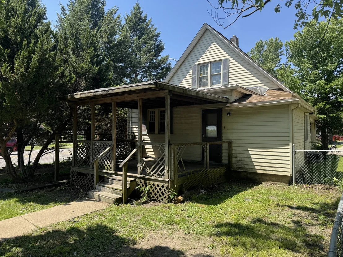 Photo of 1202 N Champaign Street