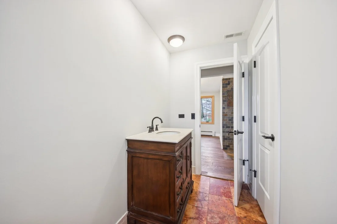 Photo of 236 Monument Avenue