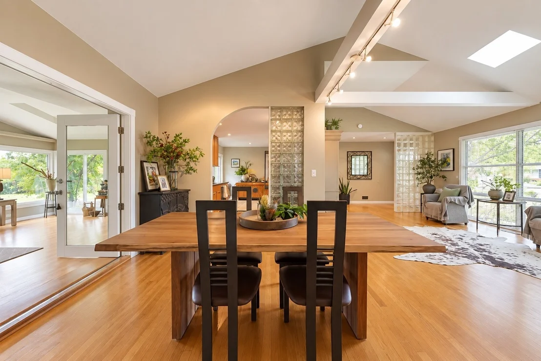 Photo of 426 Amherst Avenue