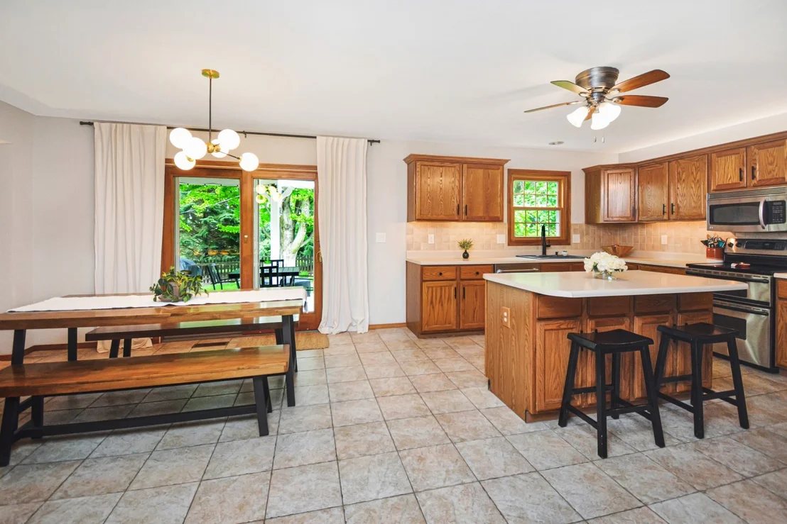 Photo of 2411 Clarkson Lane