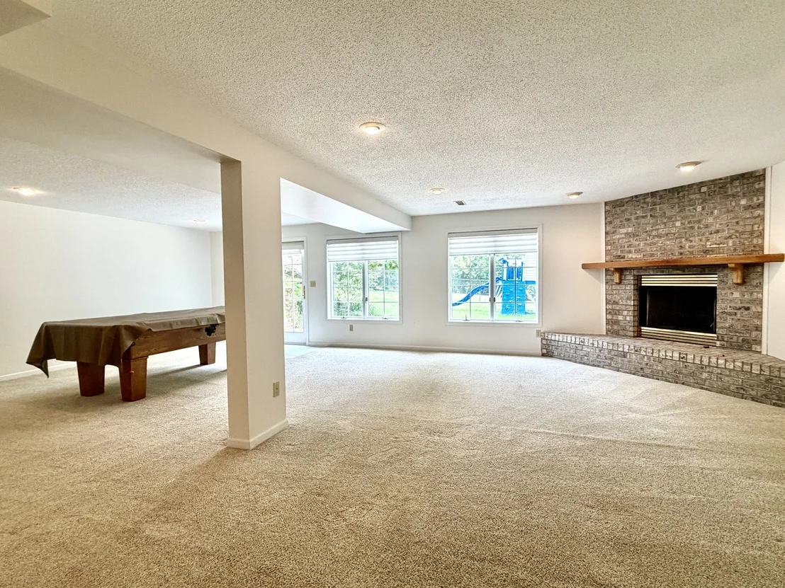 Photo of 2202 Meadows Drive