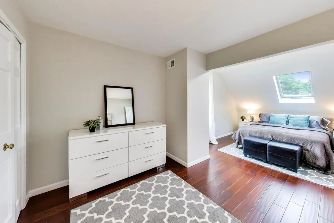 Photo of 2535 Techny Road