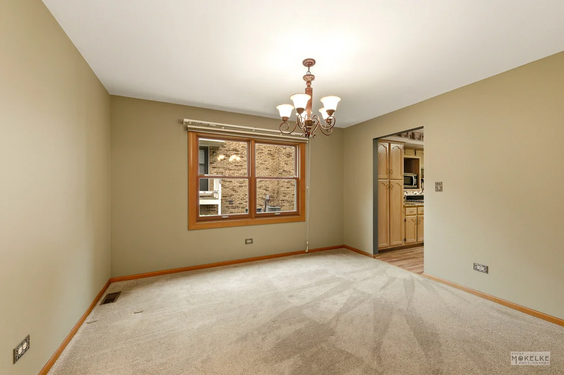 Photo of 2340 Ridgewood Road