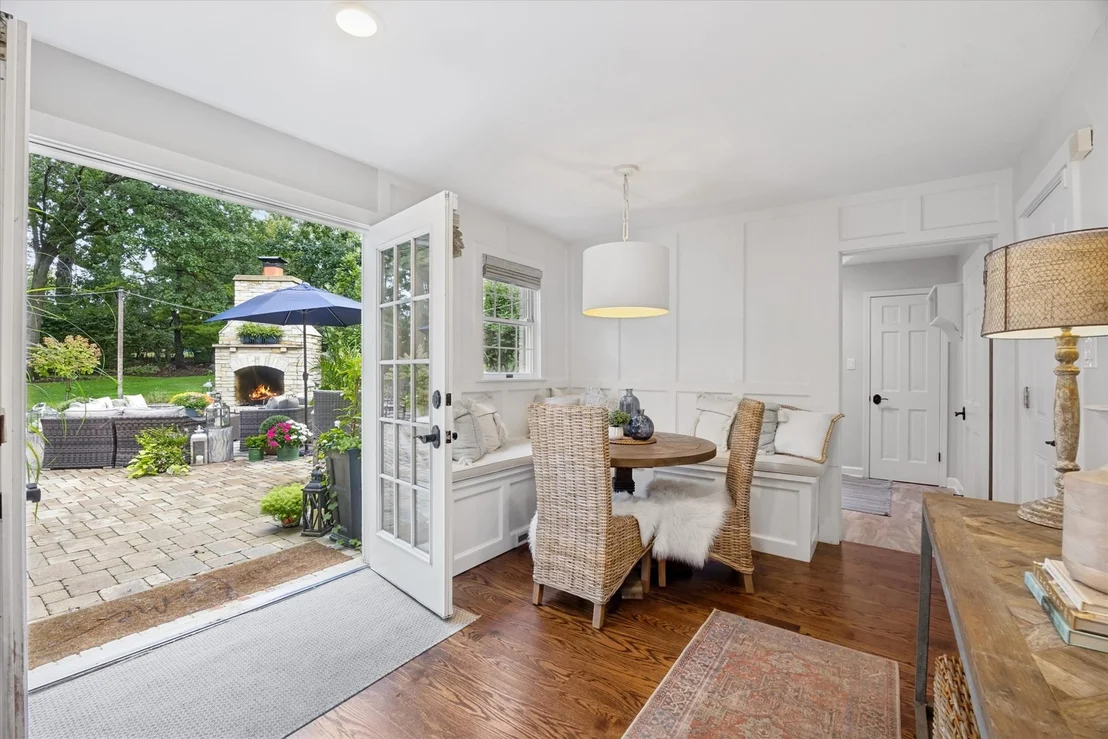Photo of 6493 Apache Drive