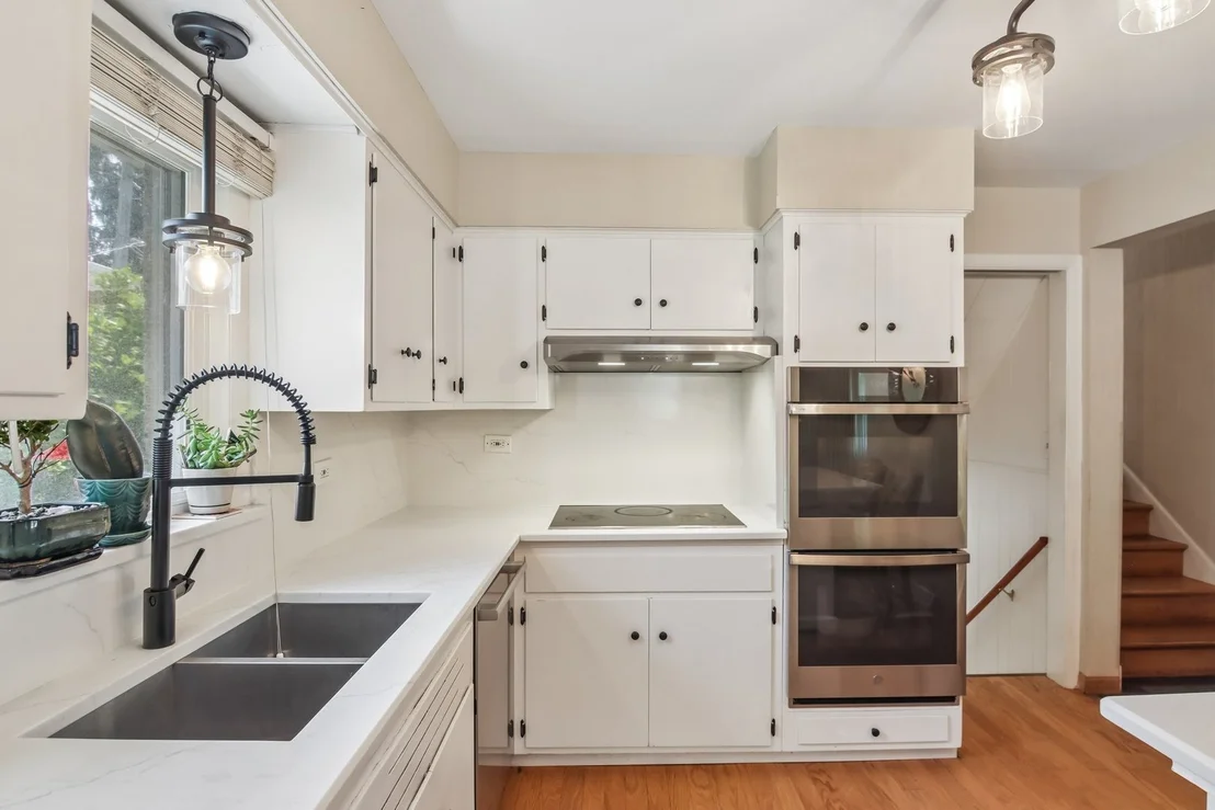 Photo of 205 Glenview Road