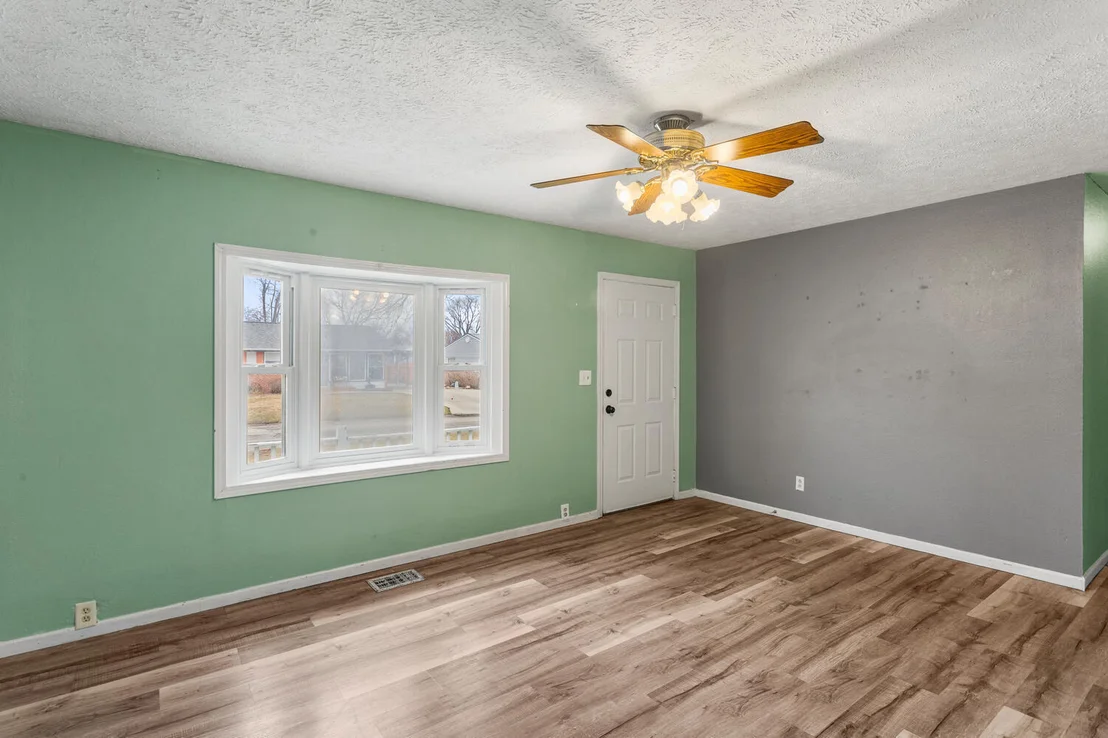 Photo of 1468 MATHER Drive