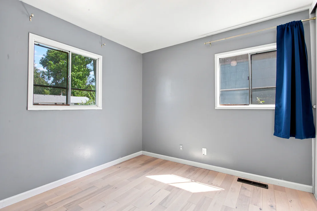 Photo of 1709 Crescent Drive