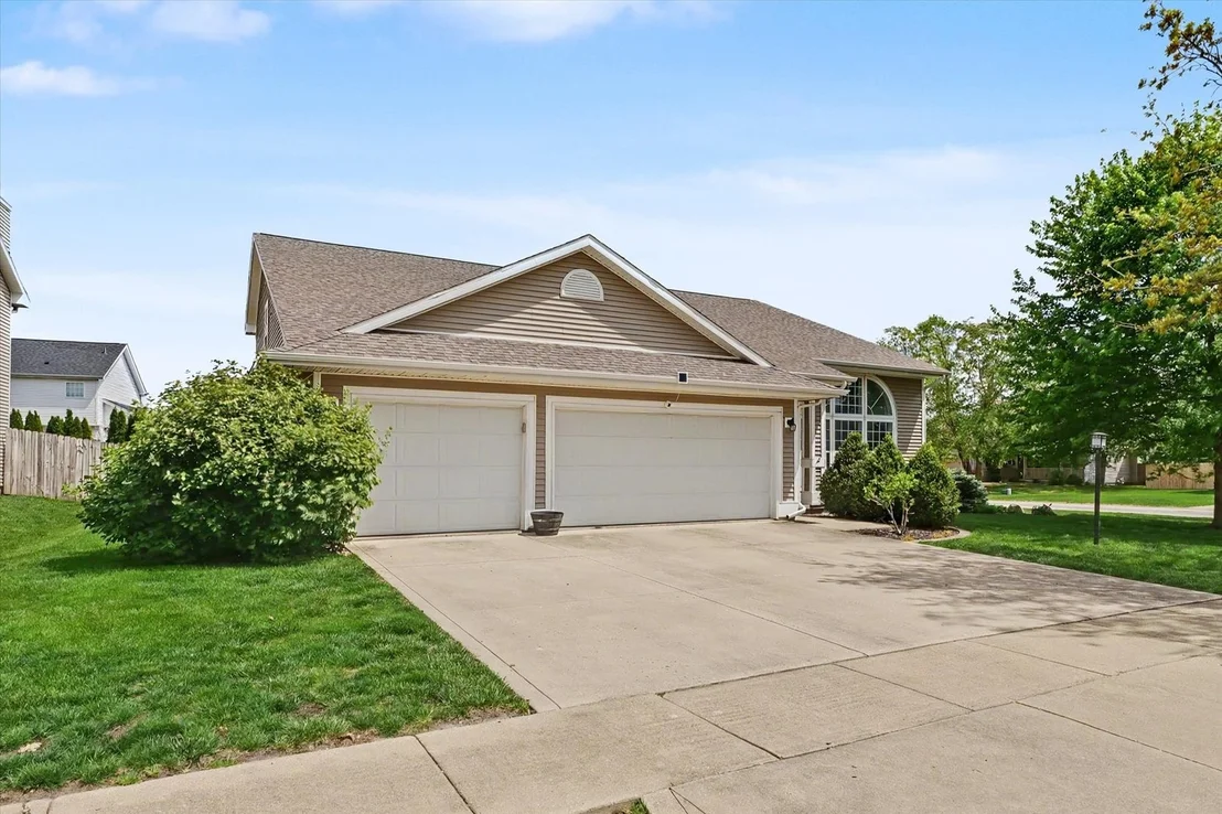 Photo of 1206 Cobblefield Road