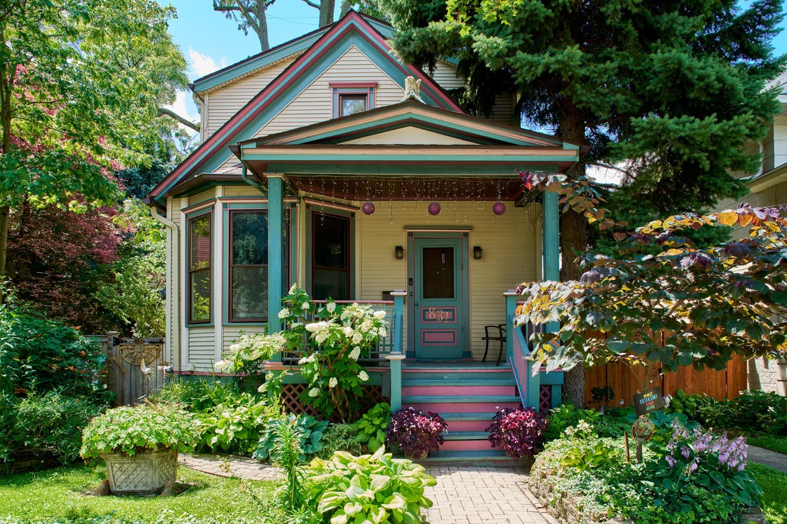Photo of 831 Circle Avenue